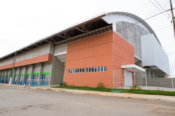Escola de Esportes Unifemm abre 220 vagas gratuitas para futsal e judô