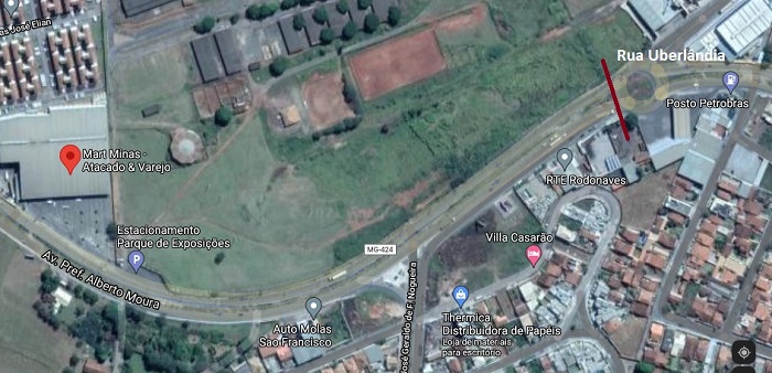 Trânsito está interditado a partir de rotatória ao final da rua Uberlândia com Av. Perimetral. Imagem: Google Maps.